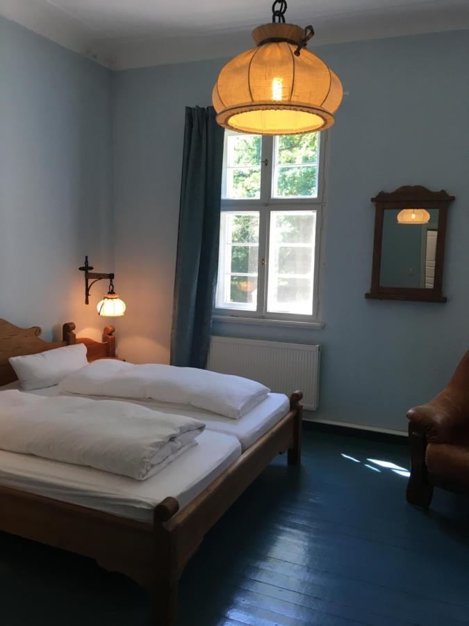 Fledermausschloss Lohsa Buitenkant foto